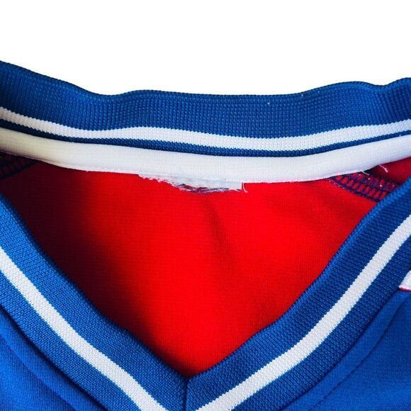 Philadelphia Phillies Baseball V-Neck Pullover Tee Blue / Red / White Men's Larg - Picture 5 of 6